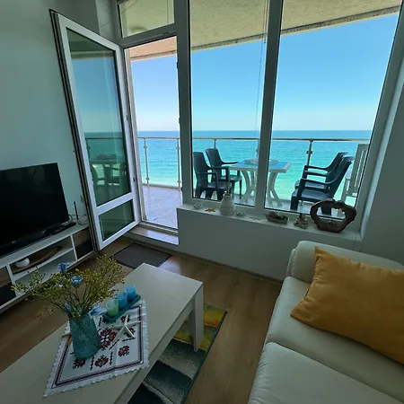 Apartment Stunning Seaview - 50m To The Byala (Varna)